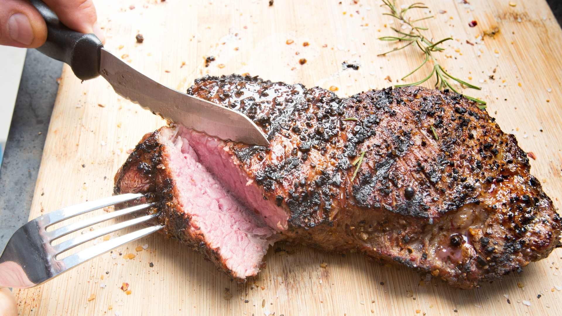 Savor the Juicy Perfection of New York Steak A Classic Cut that Never Goes Out of Style 4